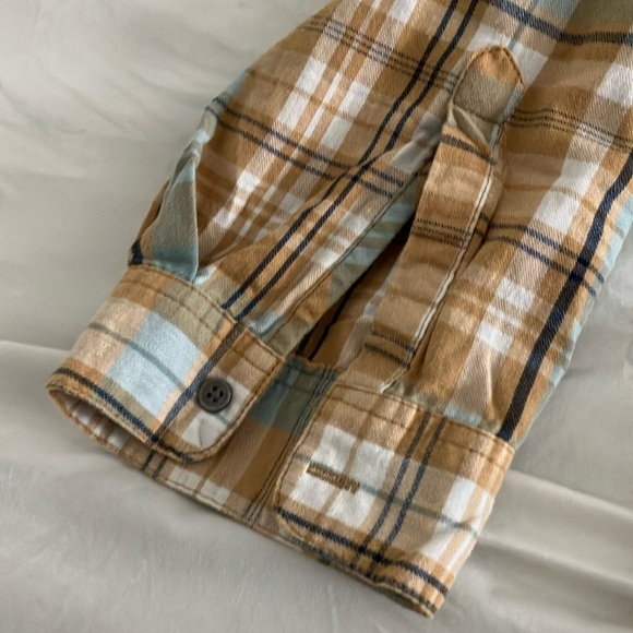 NWT True Craft Tan and Blue Casual Button Down Shirt - Picture 7 of 9